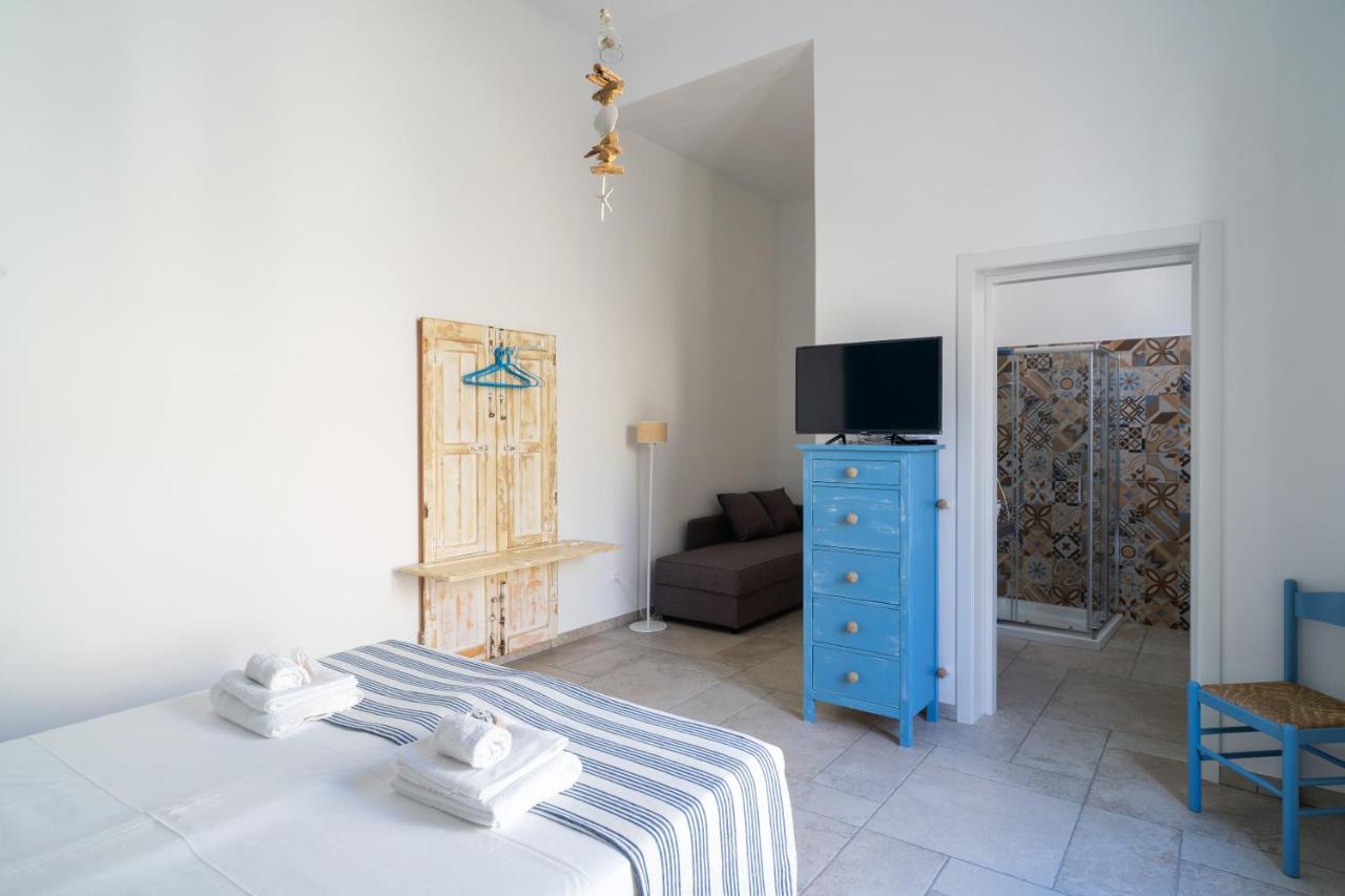 Li Perrini Boutique B&B Acquarica Exterior foto
